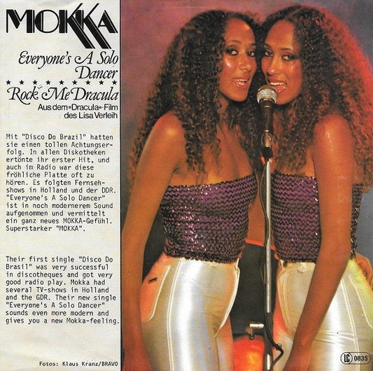 Mokka (2) : Everyone's A Solo Dancer / Rock Me Dracula (7", Single)