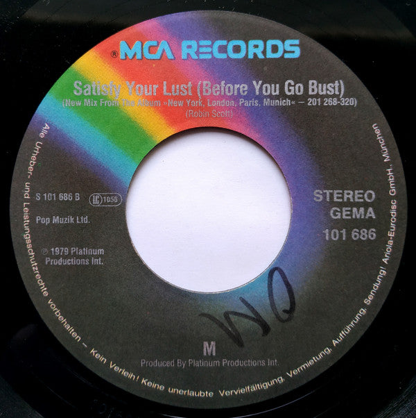 M (2) : That's The Way The Money Goes (7", Single)