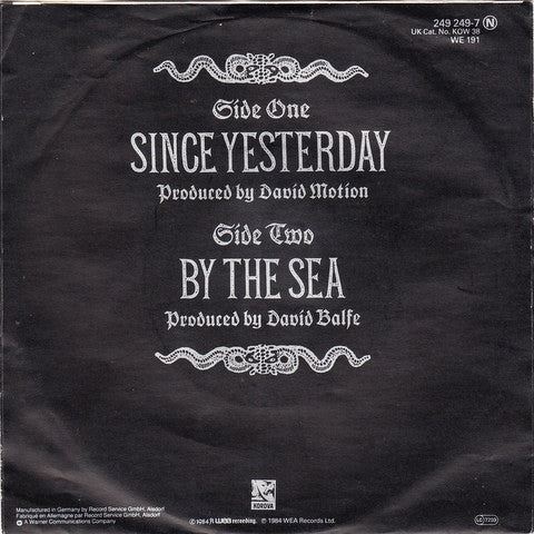 Strawberry Switchblade : Since Yesterday (7", Single)