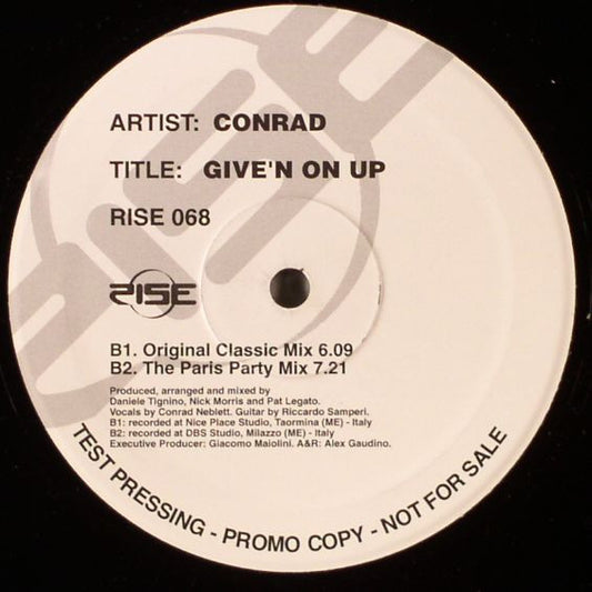 Conrad : Give'n On Up (12", Promo, TP)