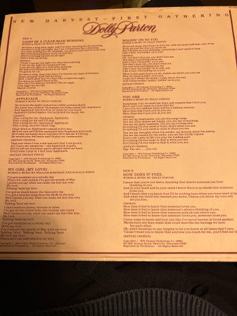 Dolly Parton : New Harvest ... First Gathering (LP, Album, Gat)