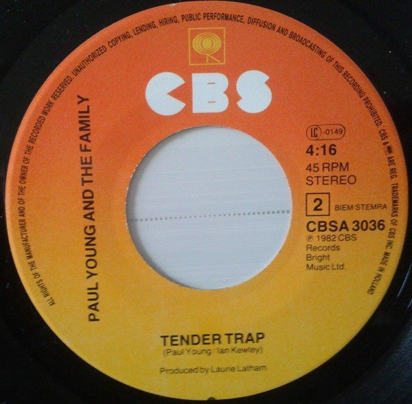 Paul Young & The Royal Family : Love Of The Common People (7", Single)