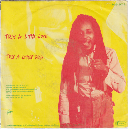 Johnny Baby : Try A Little Love (7", Single)