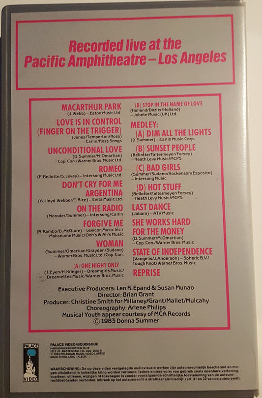 Donna Summer : A Hot Summer Night (Beta)