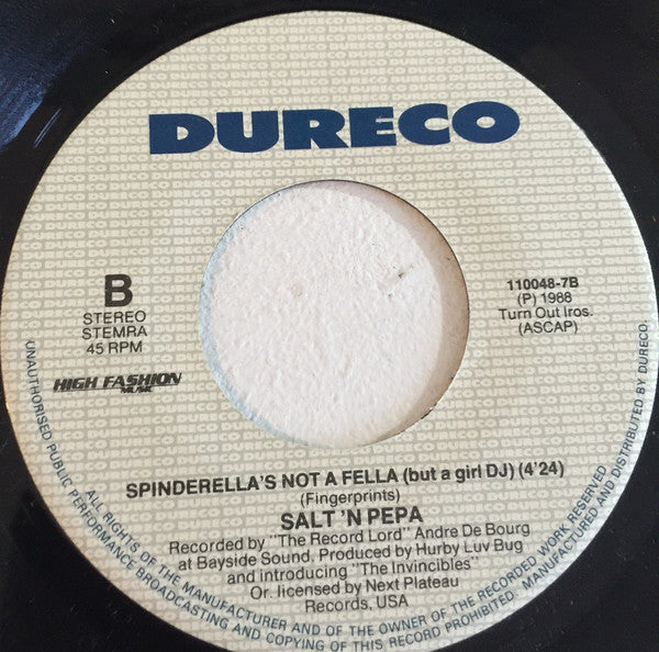 Salt 'N' Pepa Featuring E.U. : Shake Your Thang / Spinderella's Not A Fella (But A Girl D.J.) (7", Single)