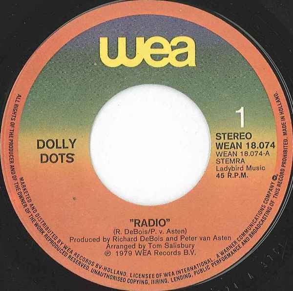 Dolly Dots : Radio (7", Single)