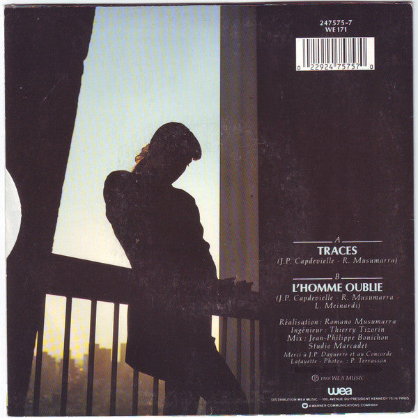 Linda William' : Traces (7", Single)