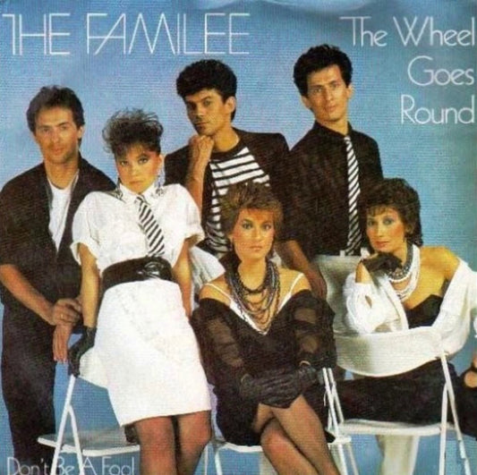 Familee : The Wheel Goes Round (7", Single)