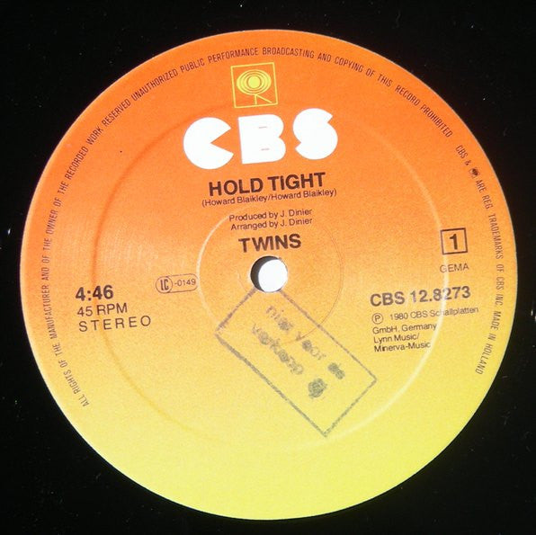 Twins (7) : Hold Tight (12", Maxi, Ltd)