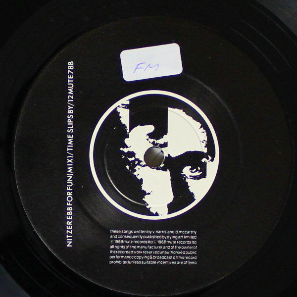 Nitzer Ebb : Hearts & Minds (Mix Hypersonic) (12", Single)