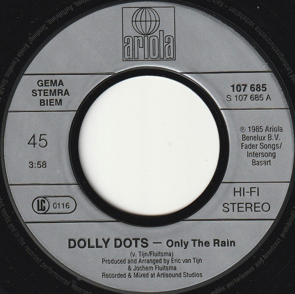 Dolly Dots : Only The Rain (7", Single)