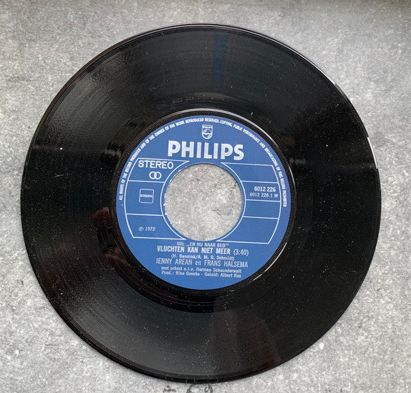 Jenny Arean En Frans Halsema / Conny Stuart : Vluchten Kan Niet Meer / Op Naar Het Hartinfarct (7", Single, RE, Pap)