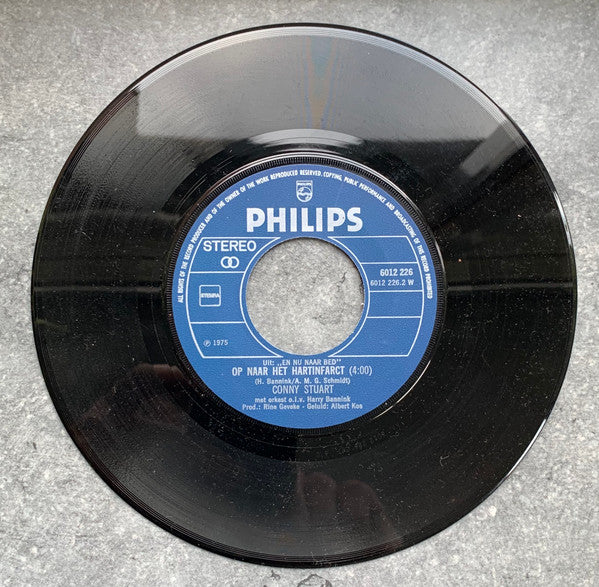 Jenny Arean En Frans Halsema / Conny Stuart : Vluchten Kan Niet Meer / Op Naar Het Hartinfarct (7", Single, RE, Pap)