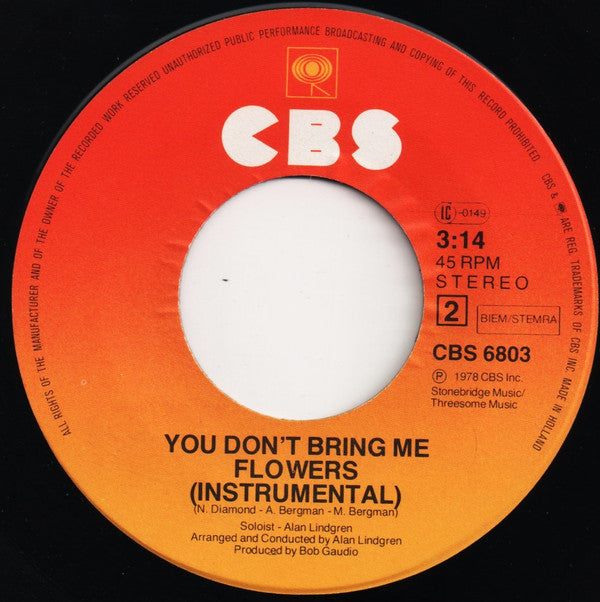 Barbra Streisand & Neil Diamond : You Don't Bring Me Flowers (7", Single)