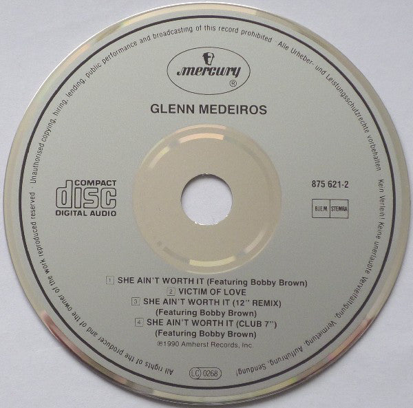 Glenn Medeiros Featuring Bobby Brown : She Ain't Worth It (CD, Single, Car)