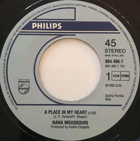 Nana Mouskouri : A Place In My Heart / Amazing Grace (7", Single)