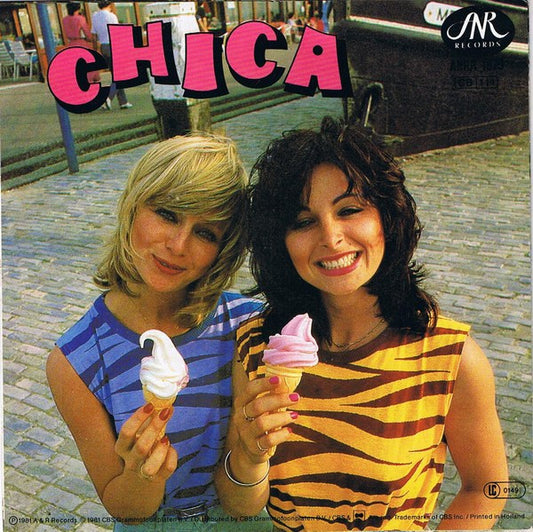 Chica (6) : La Chica (7", Single)