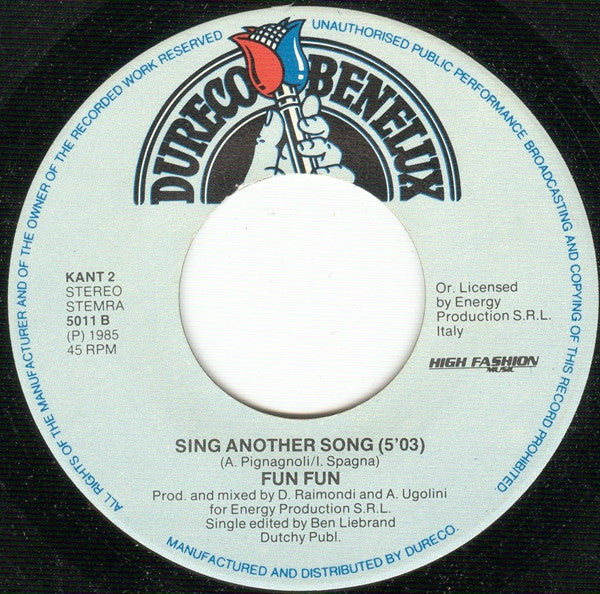 Fun Fun : Living In Japan (7", Single)