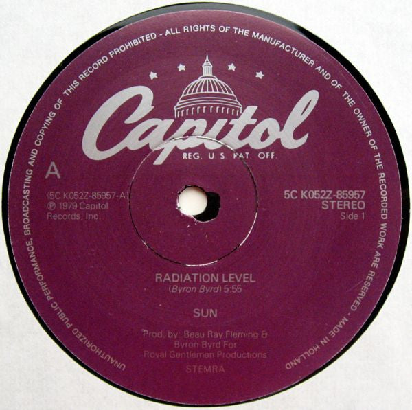 Sun (7) / A Taste Of Honey : Radiation Level / Do It Good (12", Single)