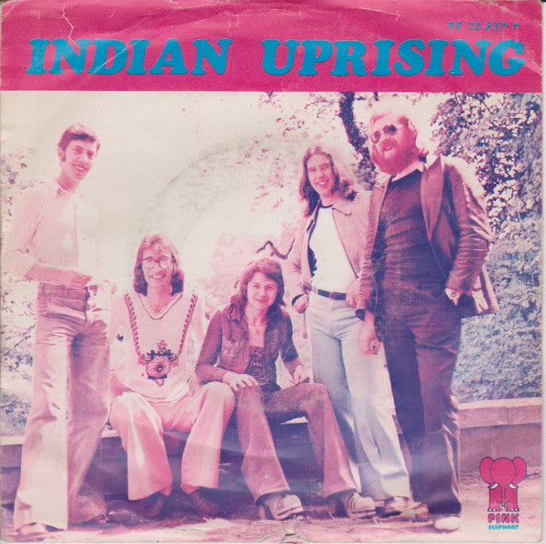 The Garnets : Indian Uprising (7", Single, Pin)