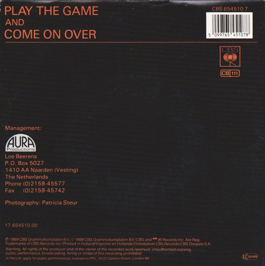 Centerfold : Play The Game (7", Single)