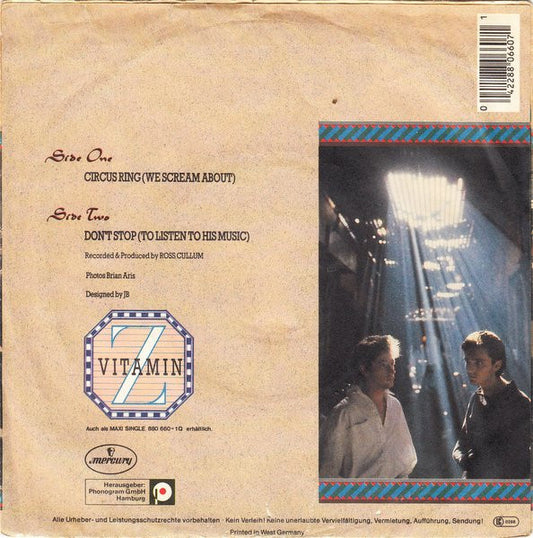 Vitamin Z : Circus Ring (We Scream About) (7", Single)
