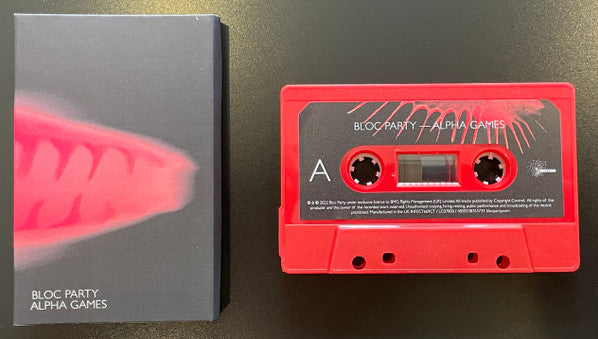 Bloc Party : Alpha Games (Cass, Album, Red)