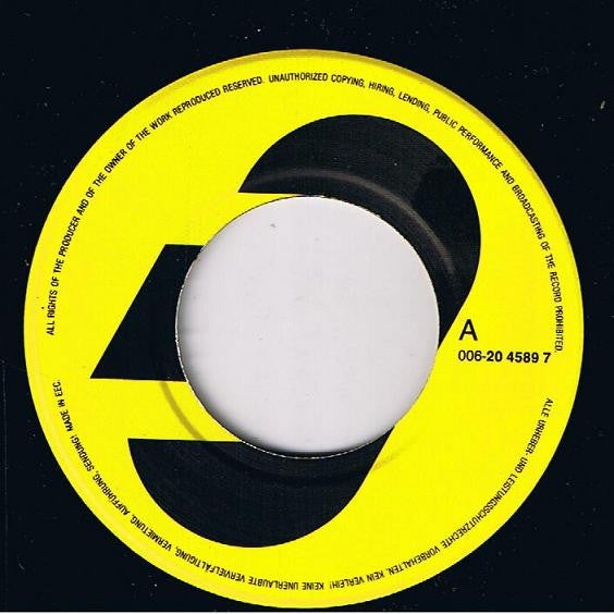 Bassheads : Is There Anybody Out There? (7", Single)