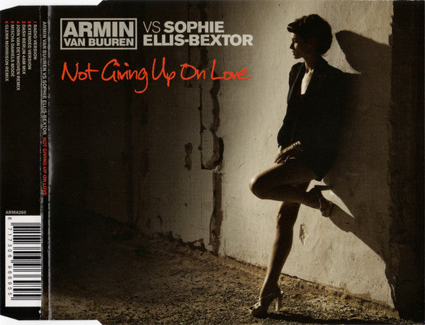 Armin van Buuren vs Sophie Ellis-Bextor : Not Giving Up On Love (CD, Maxi)