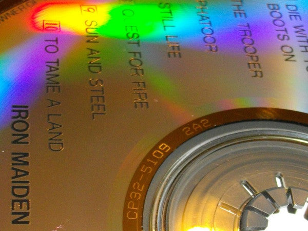 Iron Maiden = アイアン・メイデン* : Piece Of Mind = 頭脳改革 (CD, Album, RE)