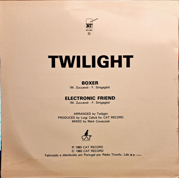 Twilight (4) : Electronic Friend / Boxer (12", Maxi)