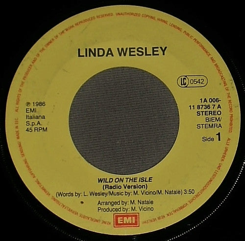 Linda Wesley : Wild On The Isle (7", Single)