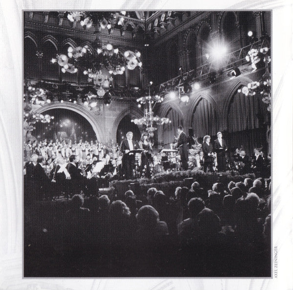 Placido Domingo, Sarah Brightman, Helmut Lotti, Riccardo Cocciante, Gumpoldskirchner Spatzen, Wiener Symphoniker, Steven Mercurio : Christmas In Vienna V (CD, Album, SBM)