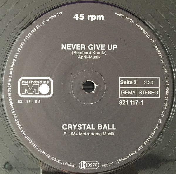 Crystal Ball (3) : Never Give Up (Special Maxi Version) (12", Maxi)