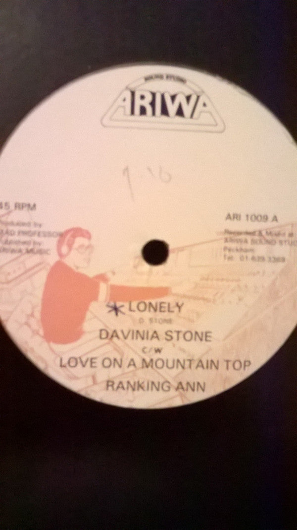 Davinia Stone : Lonely (12")