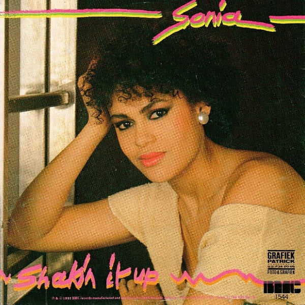 Sonia (41) : Shakin It Up (7")
