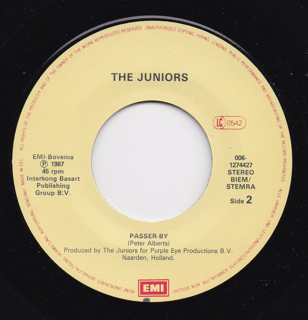 The Juniors (8) : High On Love (7", Single)
