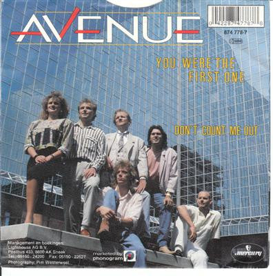 Avenue (16) : You Were The First One (7", Single)