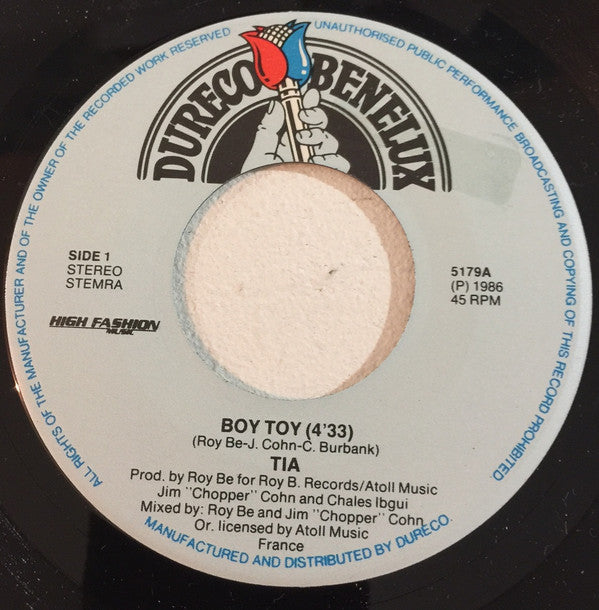 Tia : Boy Toy (7")