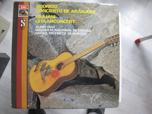 Joaquín Rodrigo / Mauro Giuliani (2) - Alirio Díaz, Orquesta Nacional De España, Rafael Frühbeck De Burgos : Concierto De Aranjuez • Gitaarconcert (LP, RE, RP)