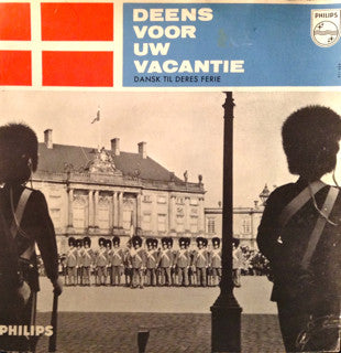 Aase Rasmussen : Deens Voor Uw Vacantie. Dansk Til Deres Ferie (7", Mono, Gat)