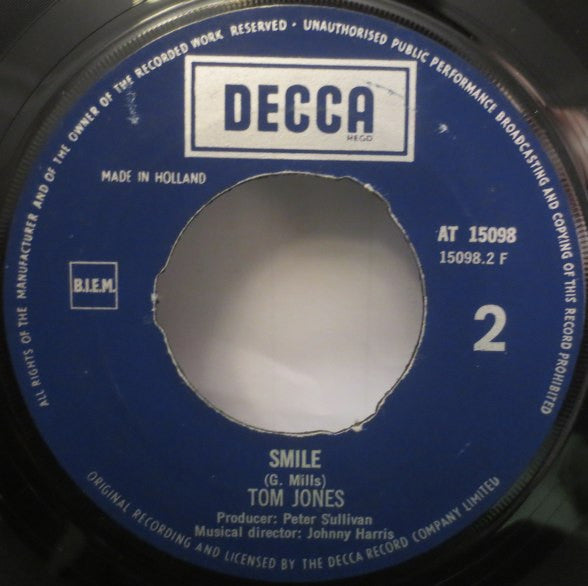 Tom Jones : Delilah / Smile (7", Single, Yel)