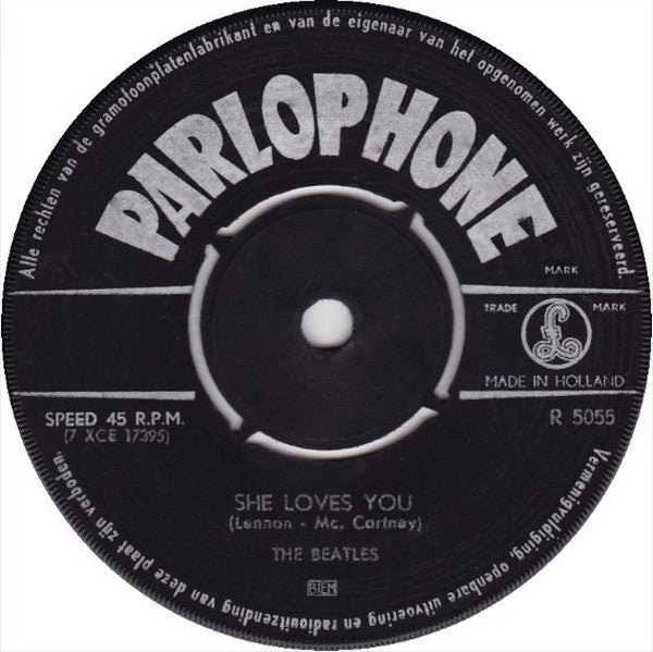 The Beatles : She Loves You (7", Single)