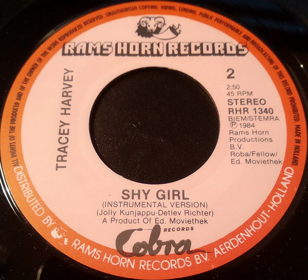 Tracey Harvey : Shy Girl (7", Single)