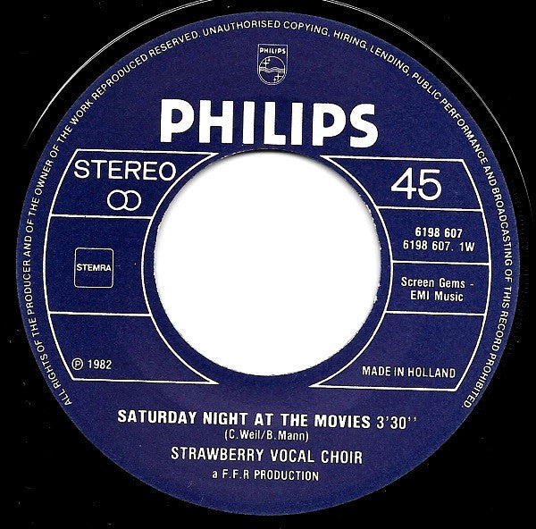 Strawberry Vocal Choir : Saturday Night At The Movies (7", Single)
