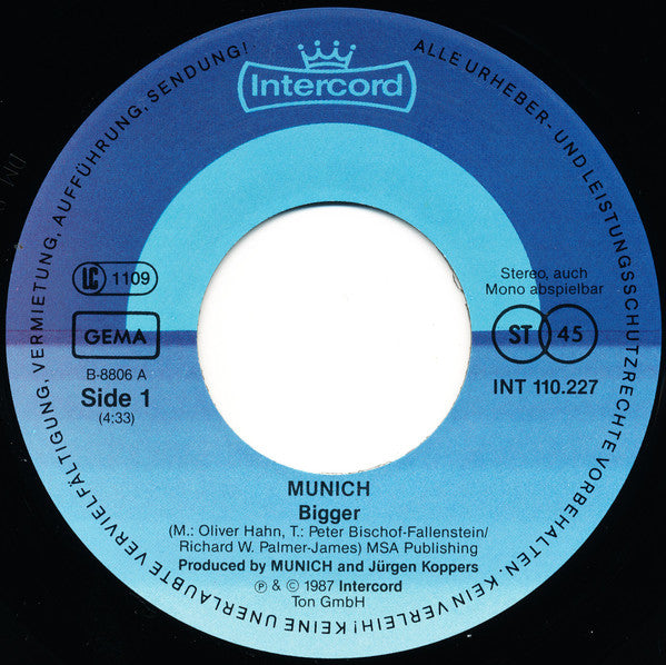 Munich : Bigger (7", Single)