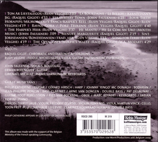 Orion (41) : Strawberry Town (CD, Album)