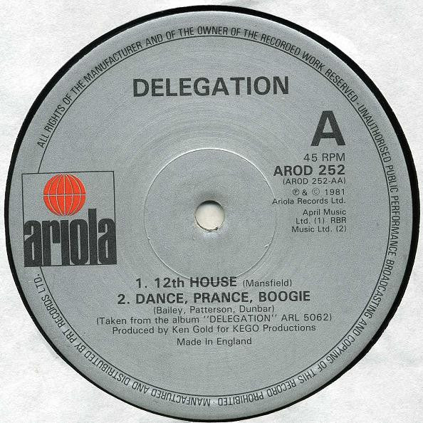Delegation : Singing (12")
