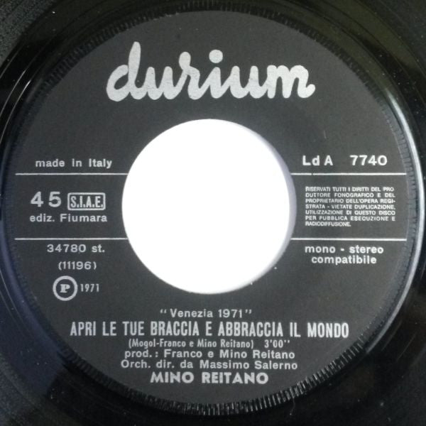 Mino Reitano : Apri Le Tue Braccia E Abbraccia Il Mondo / Lasciala Stare (7")