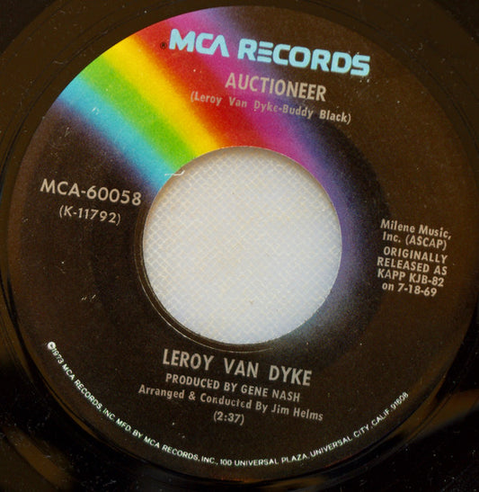 Leroy Van Dyke : Walk On By / Auctioneer (7", Single, RE)